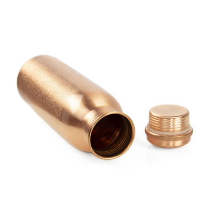 Kobbervannflaske med skrukork