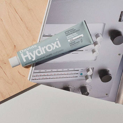 Naturlig tannkrem med nano-hydroksyapatitt i resirkulerbar metalltube – fluorfri, EWG VERIFIED™, 113 g